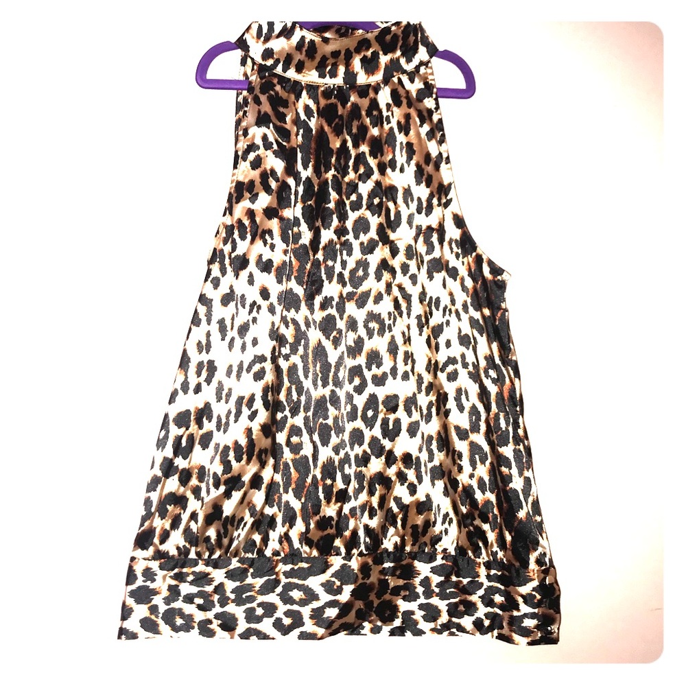 Cute cheetah print halter top w matching NWT purse
